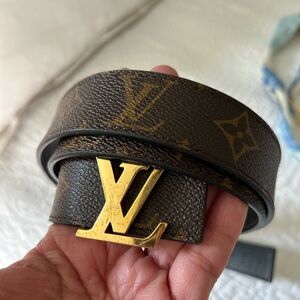 Louis Vuitton reversible monogram belt. Size 90 cm